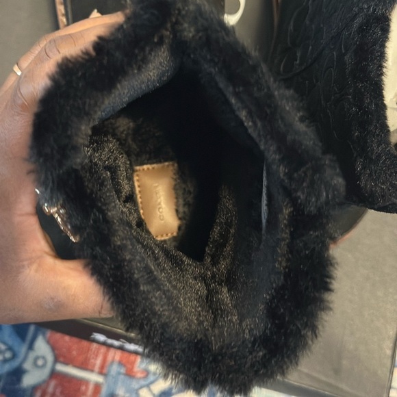 Coach Isa Suede Faux Fur Black Boots sz 9 - Picture 10 of 11